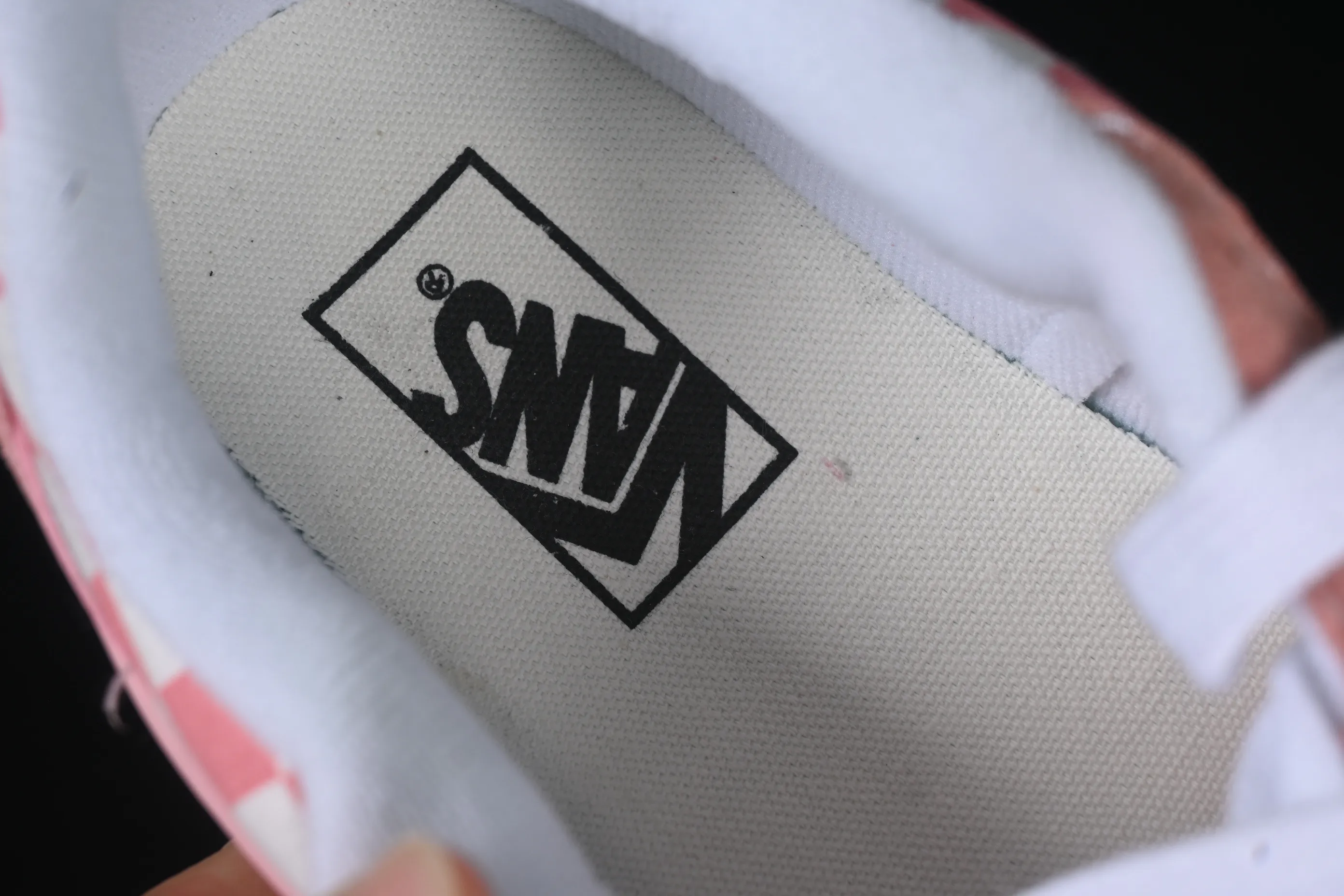 All categories Vans Vans series Vans Low Vans low-top Vans Knu Skool girly pink plaid comfortable and fashionable non-slip wear-resistant low-top casual bread shoes VN0009QCREV